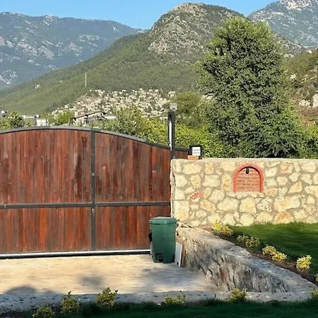 Villa Essiz Doga Manzarali *
