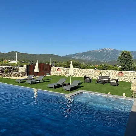 Villa Essiz Doga Manzarali *