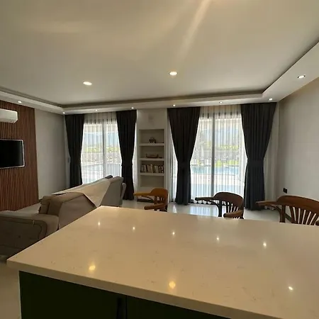 Villa Essiz Doga Manzarali Belen (Fethiye)